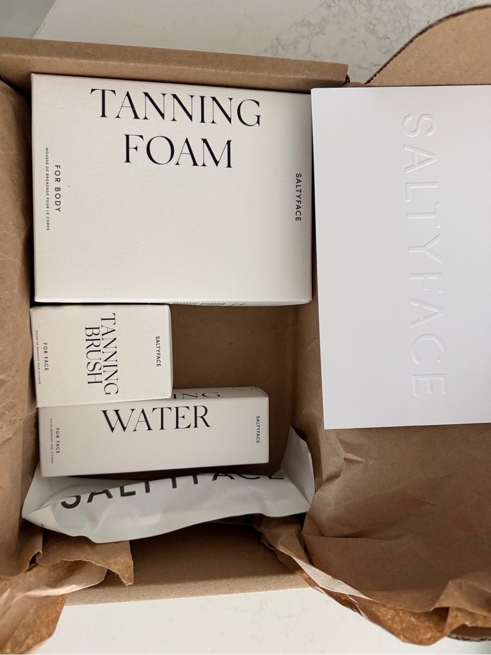 Tanning Foam Set in White